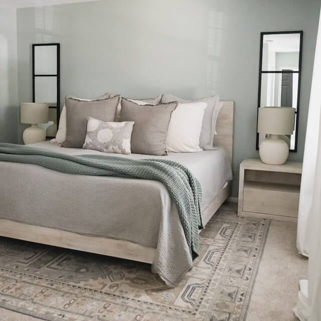 Tall Rectangular Mirrors Frame Bedside Lamps