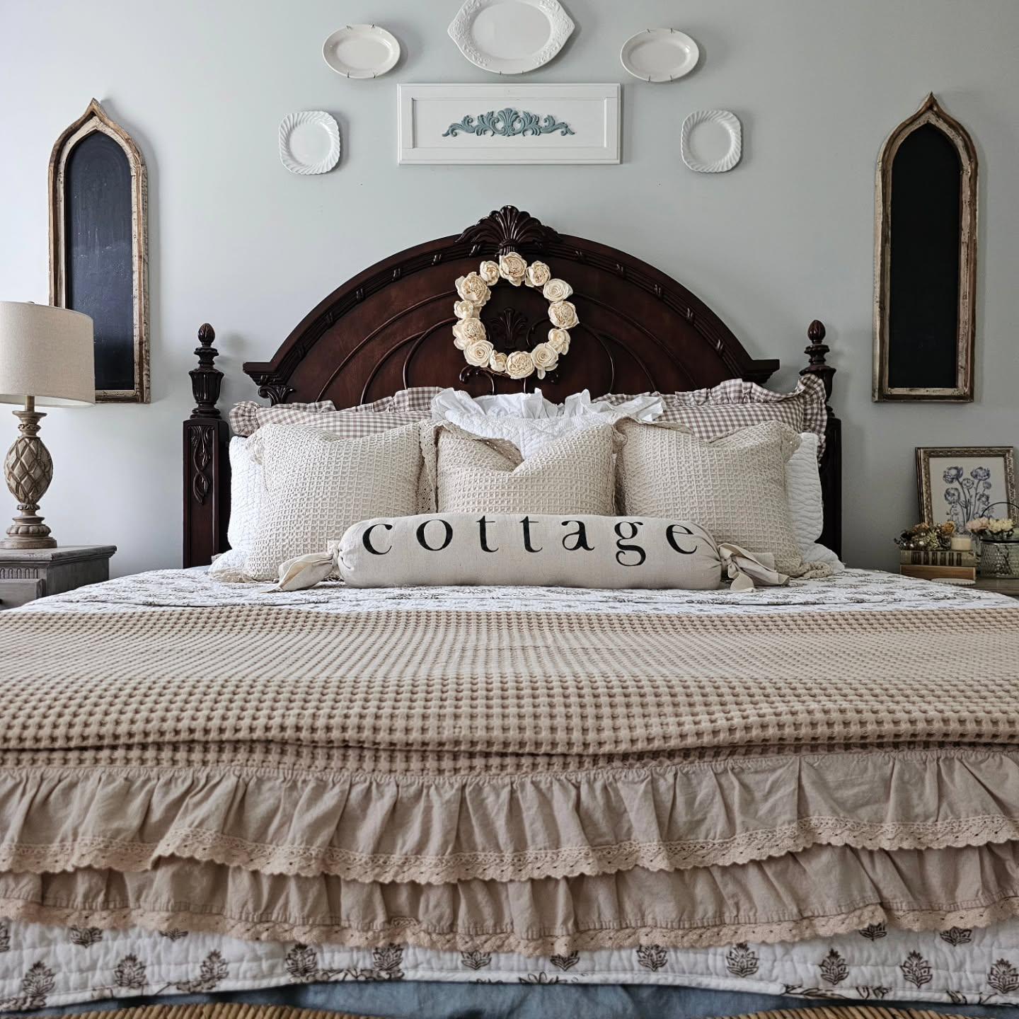 Arched Chalkboards Frame the Headboard with Rustic Charm