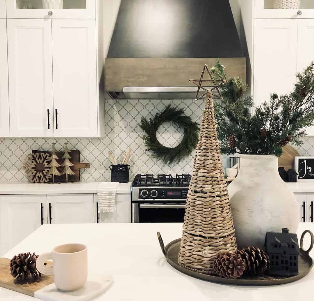 Woven Tree Decor Adds Natural Texture to Kitchen Counter