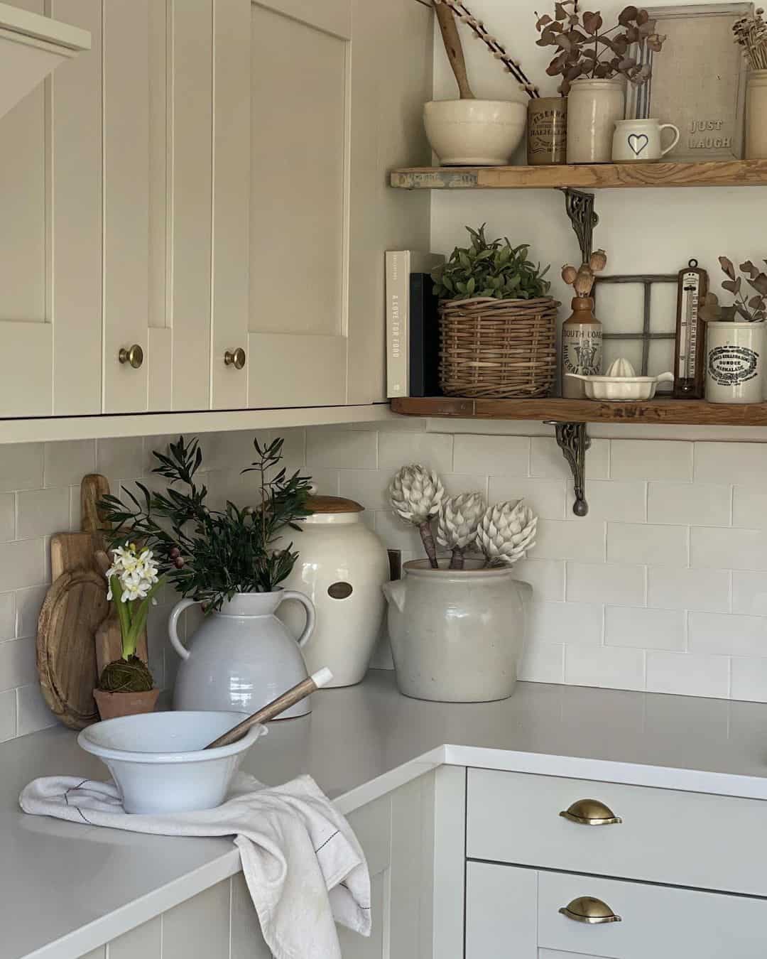 Textured Ceramic Pots Hold Artichoke Stems for a Neutral Display