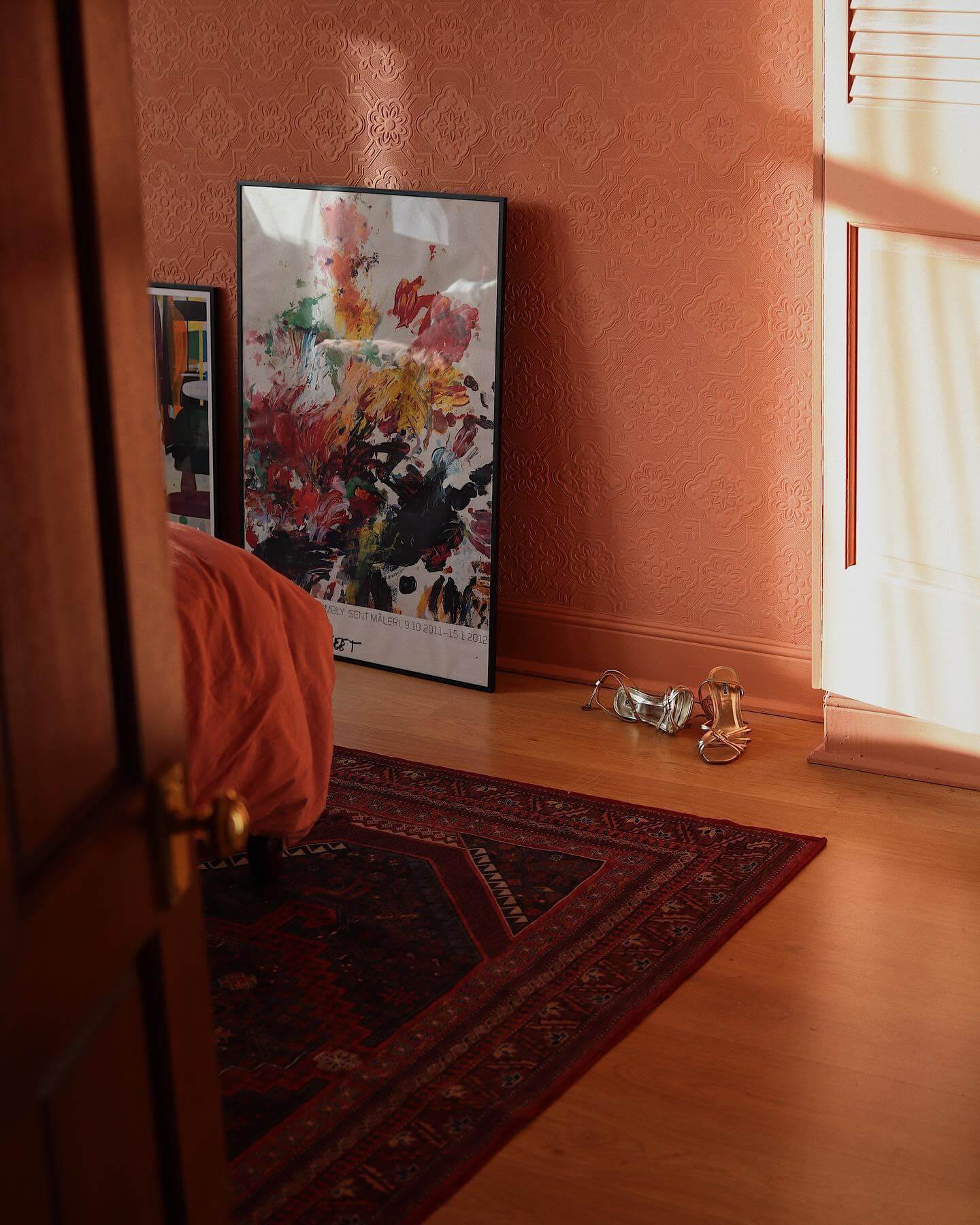 Anchor Your Bed Area with a Vintage Persian Rug