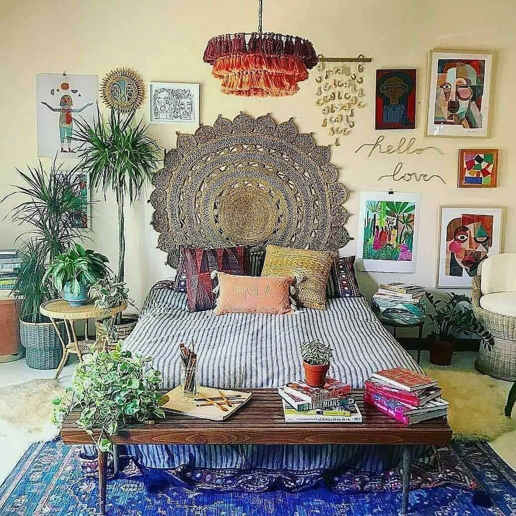Large Circular Jute Rug Acts as a Textured Headboard