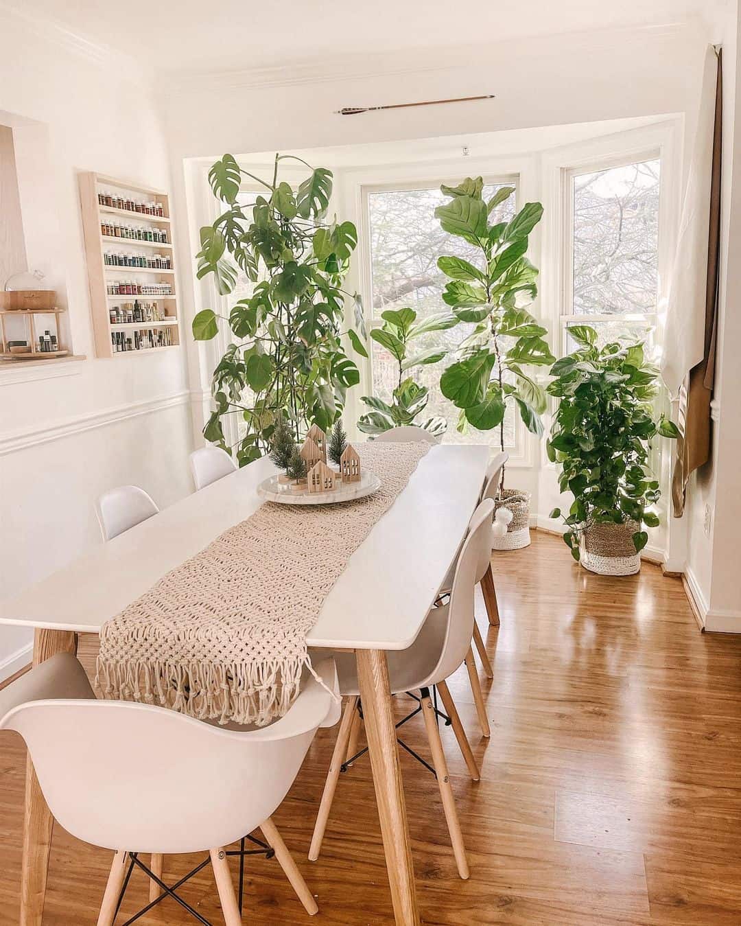 Macrame Runner Adds Cozy Texture to Minimalist Table