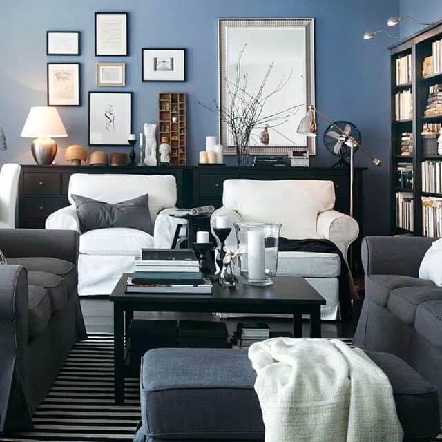 Assemble a Gallery Wall from Small Frames