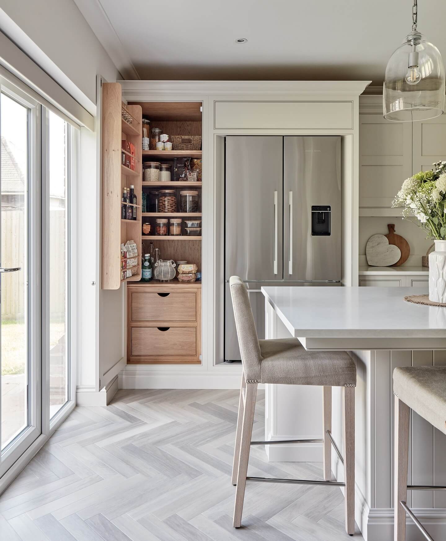 Access Every Inch with Pull-Out Pantry Shelves
