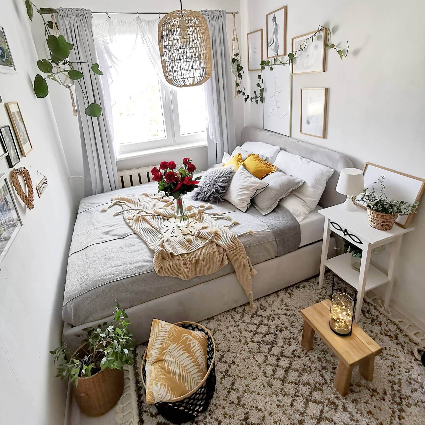 Wall Art and Vines Create a Dynamic Gallery Display