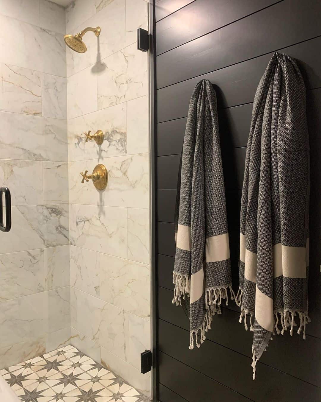 Shiplap Accent Wall for Dark Texture and Towel Storage