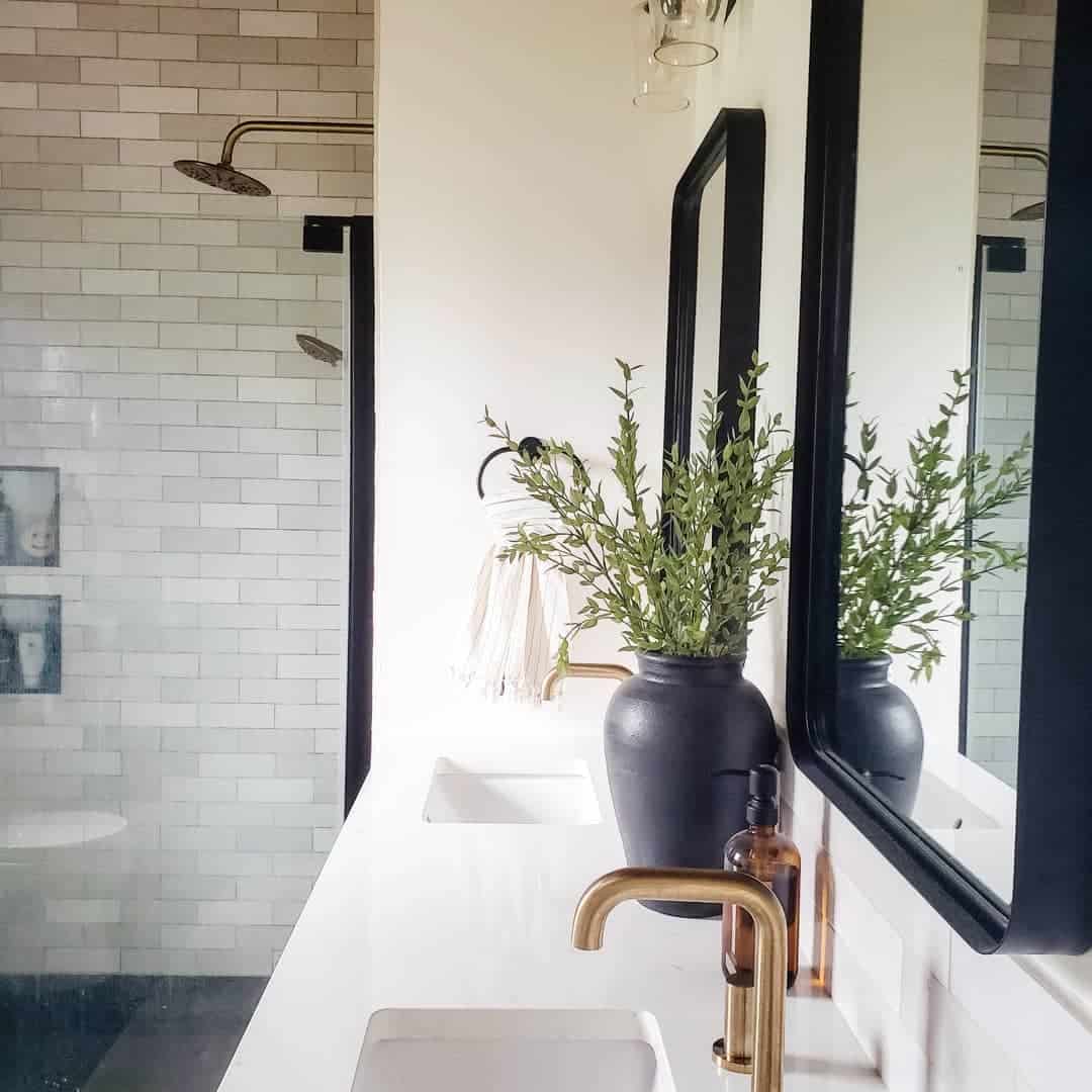 White Subway Tile with a Subtle Textured Band