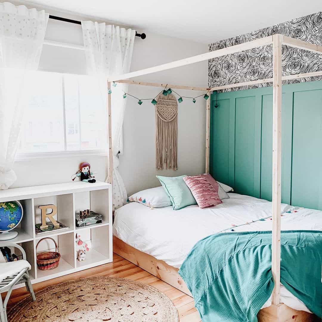 Introduce Boho Texture with a Macrame Wall Hanging