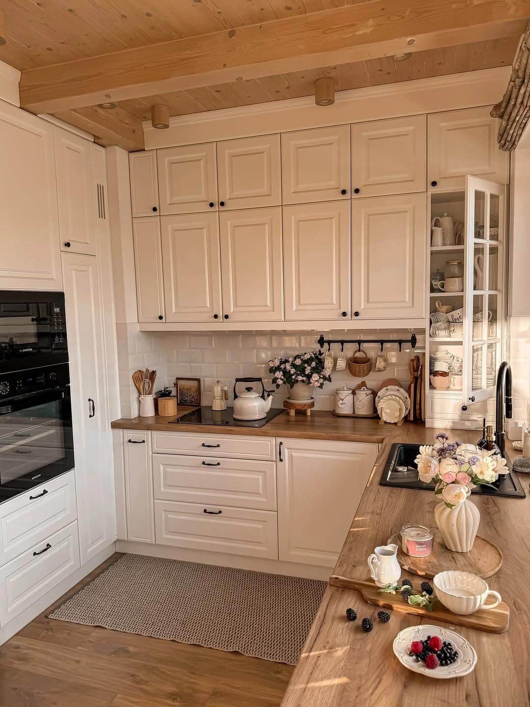 Hanging Rack for Mugs and Utensils