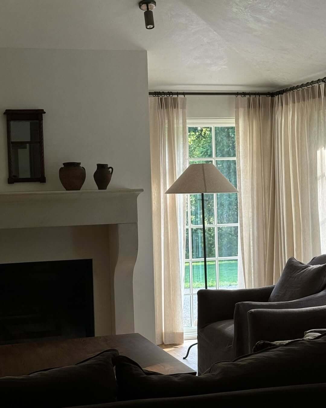 Adjustable Floor Lamp That Casts Soft Ambient Light