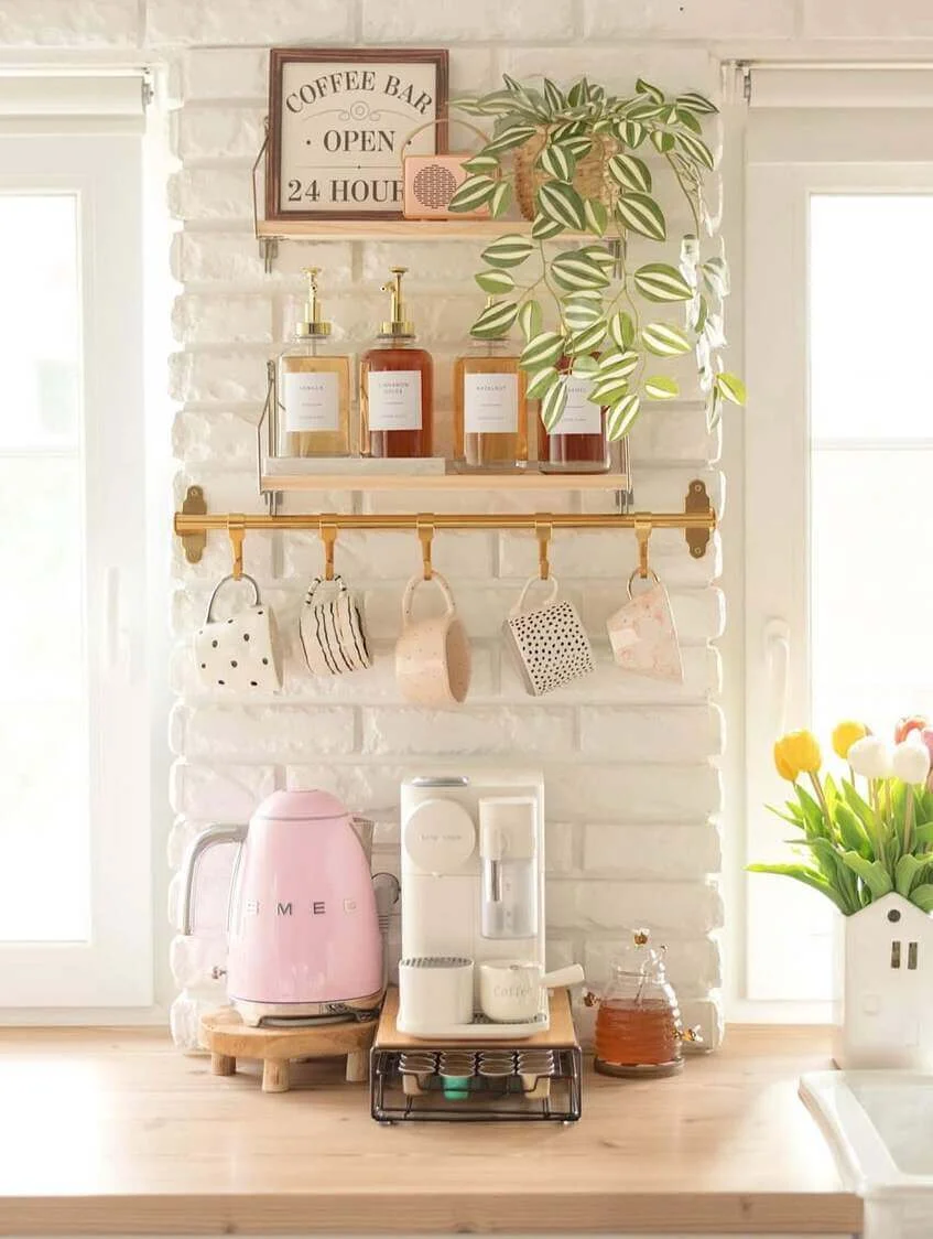 Gold Mug Rail Keeps Everyday Cups Within Easy Reach