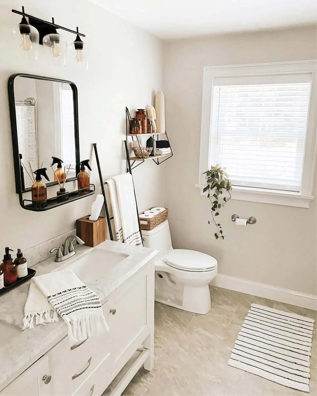 Black Metal Ladder for Towel Storage