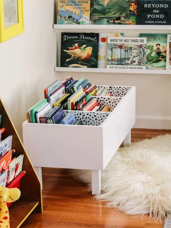 Dalmatian-Spotted Bin for Playful Book Storage