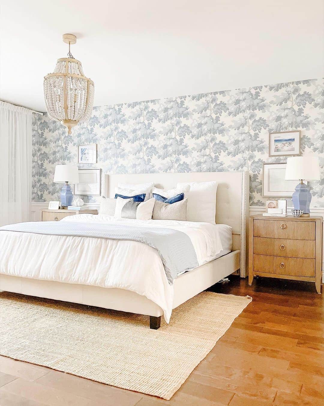 Blue Tree Motif Wallpaper Creates an Airy Coastal Backdrop