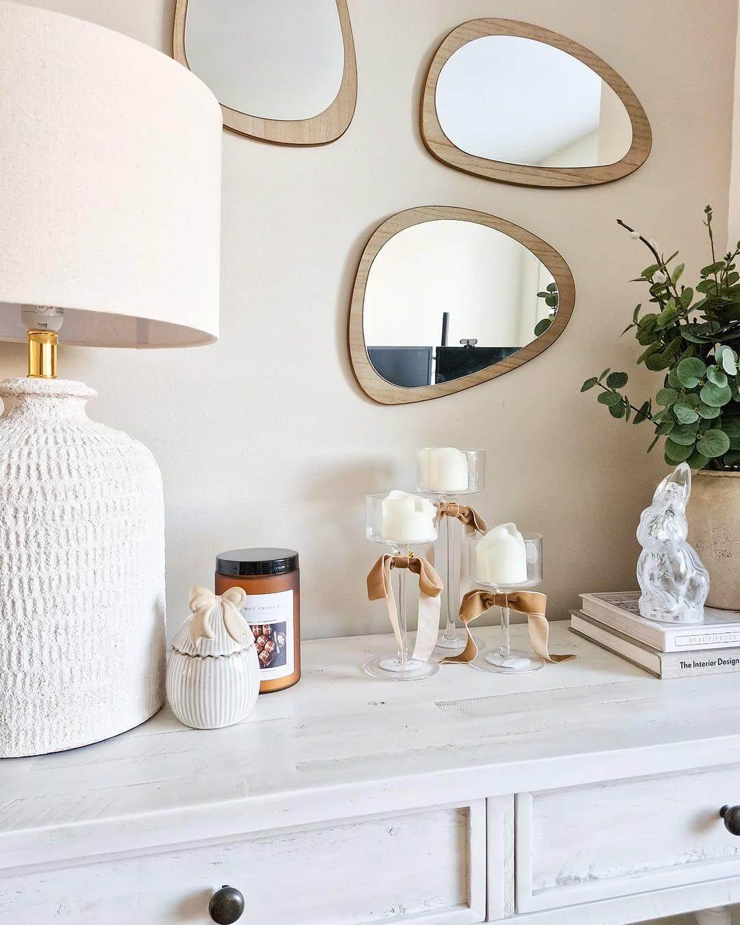 Clear Candlesticks with Ribbon Accents Add Softness