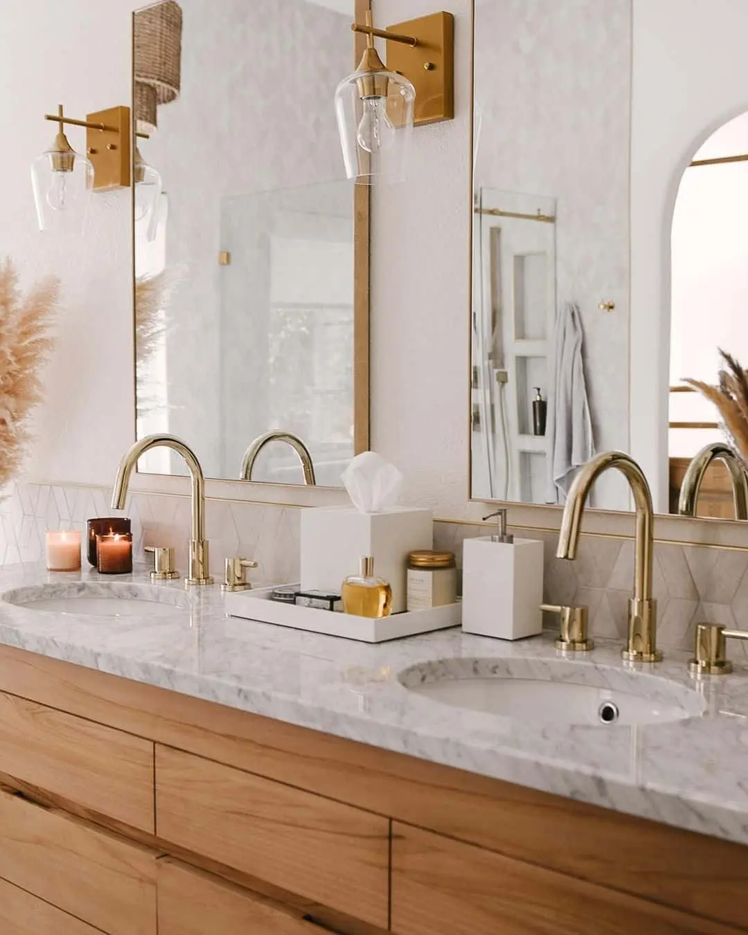 Geometric Tile for Subtle Pattern