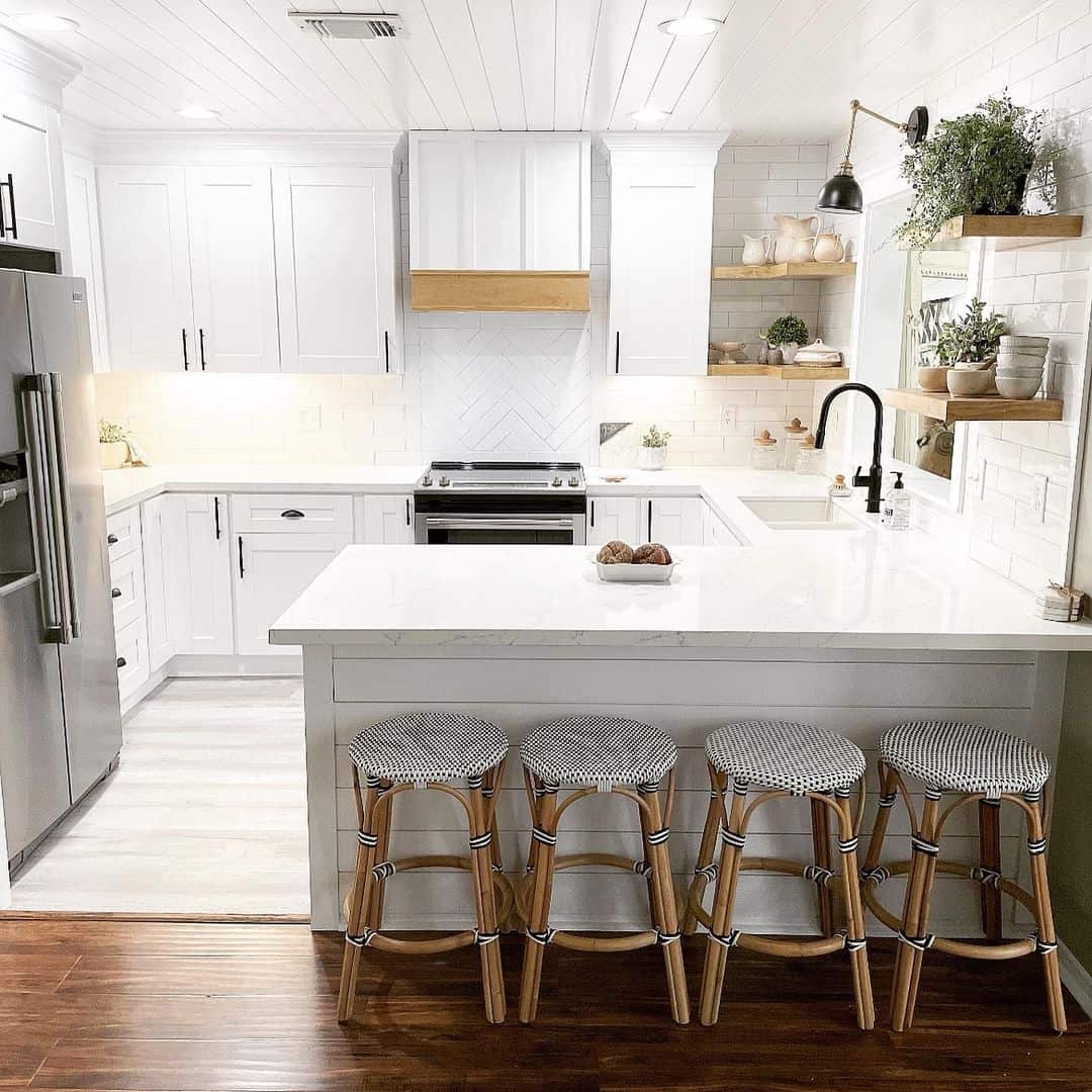 White Plank Ceiling With Exposed Beams Adds Brightness