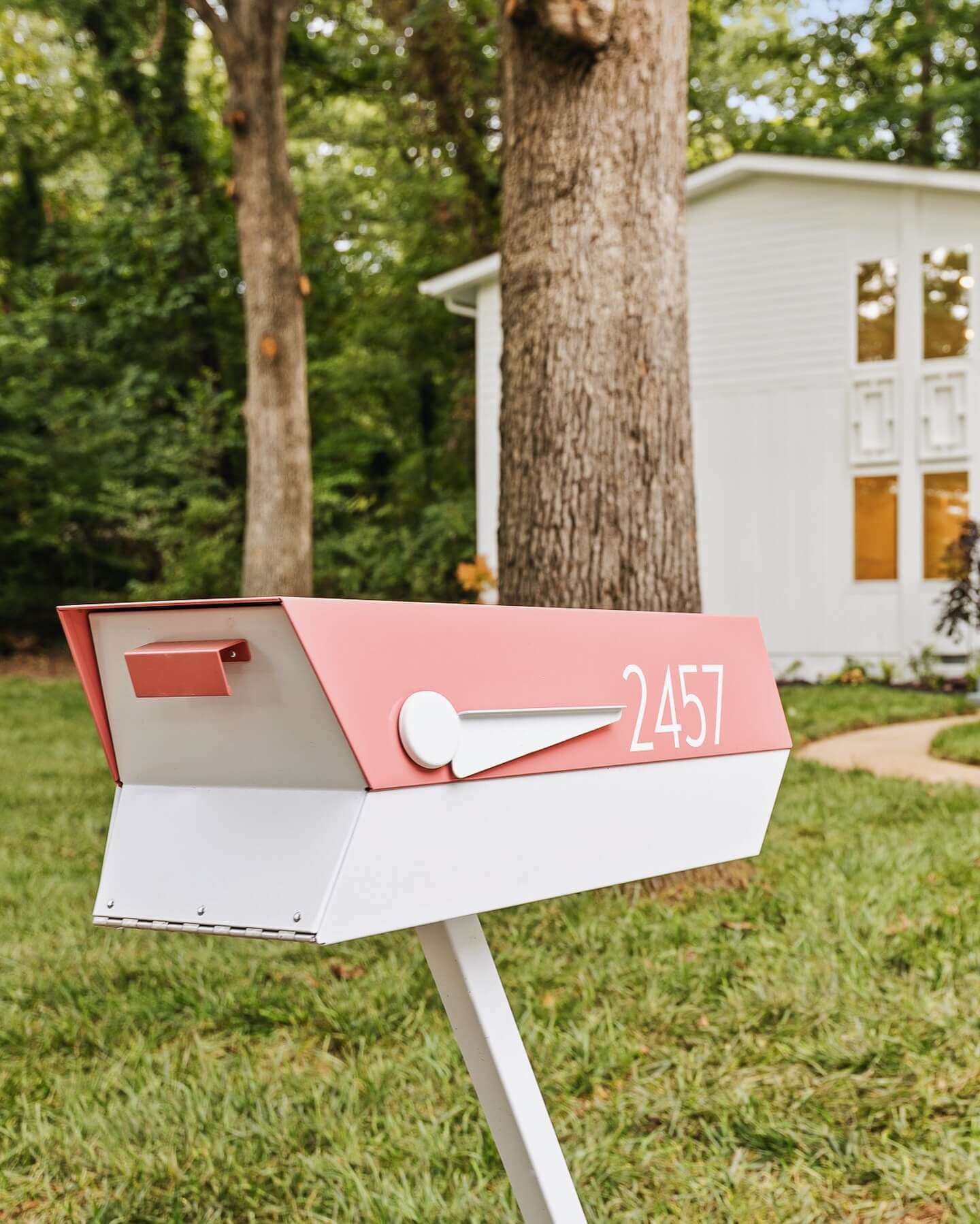 Modern Two-Tone Mailbox with Integrated House Numbers