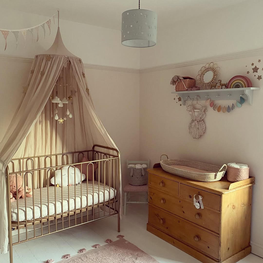 Dreamy Nursery with a Star-Studded Canopy