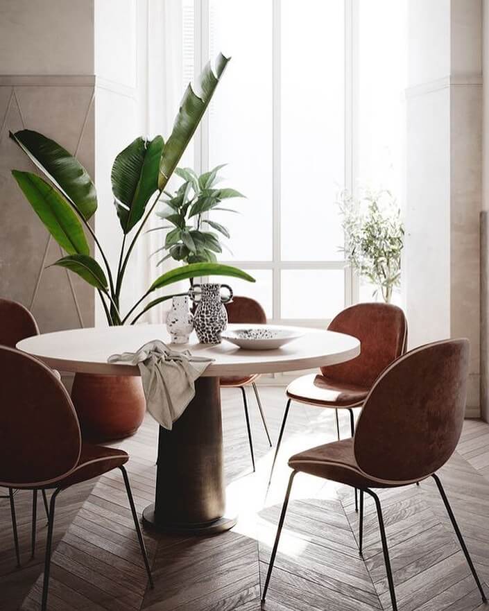 Tropical Plant and Patterned Vases for a Lively Entry