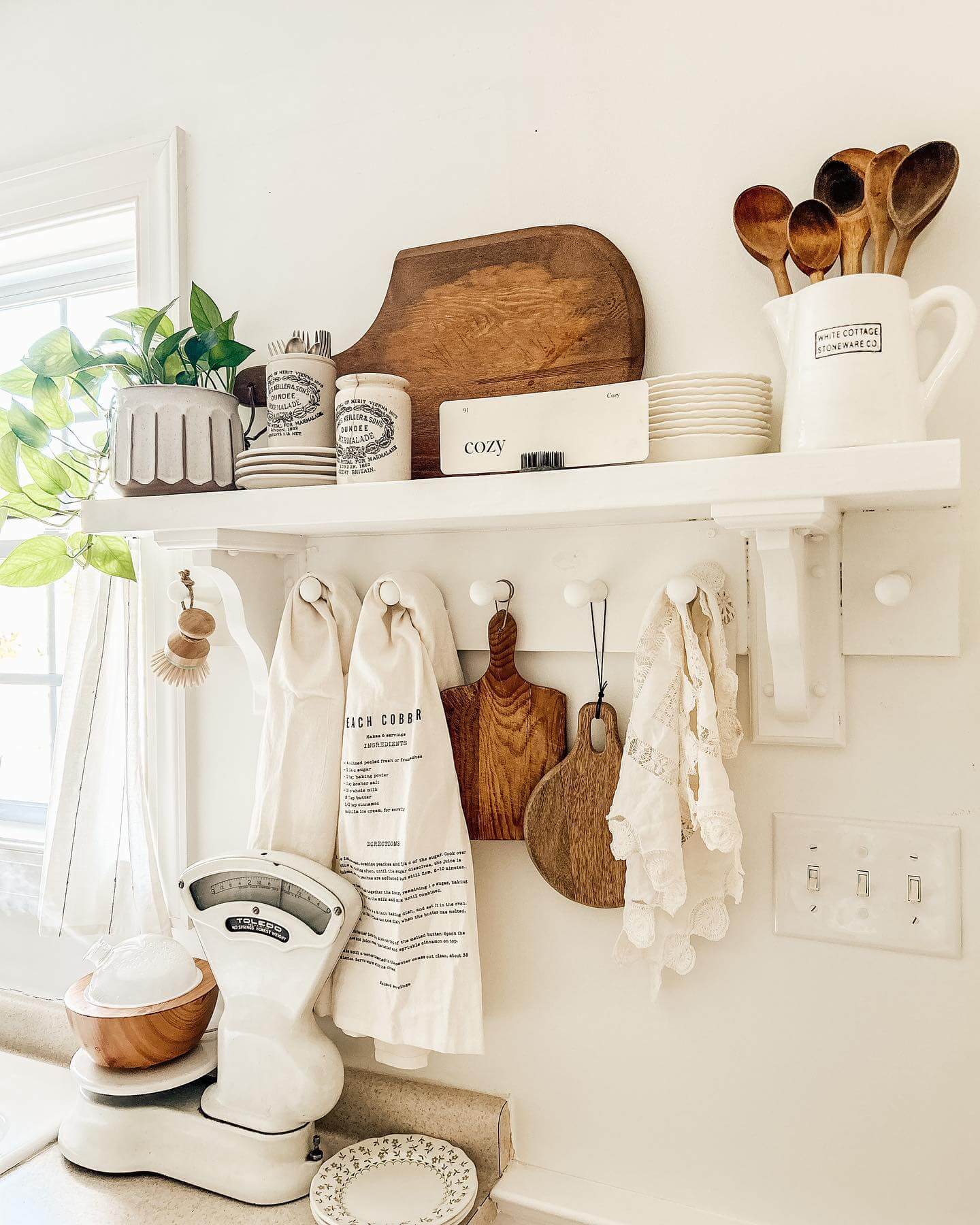 Vintage Kitchen Scale For A Retro Countertop Display