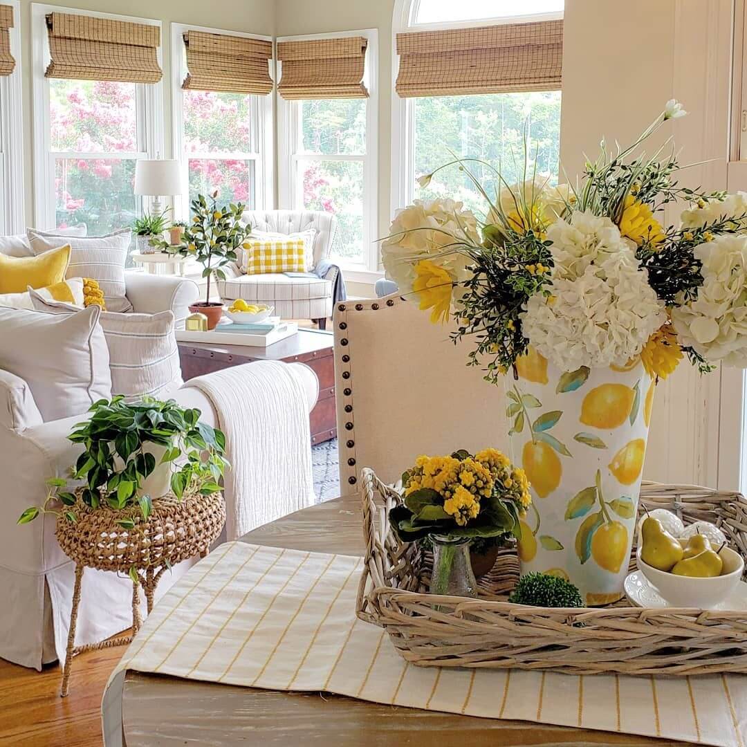 Anchor Blooms in a Lemon-Patterned Vase