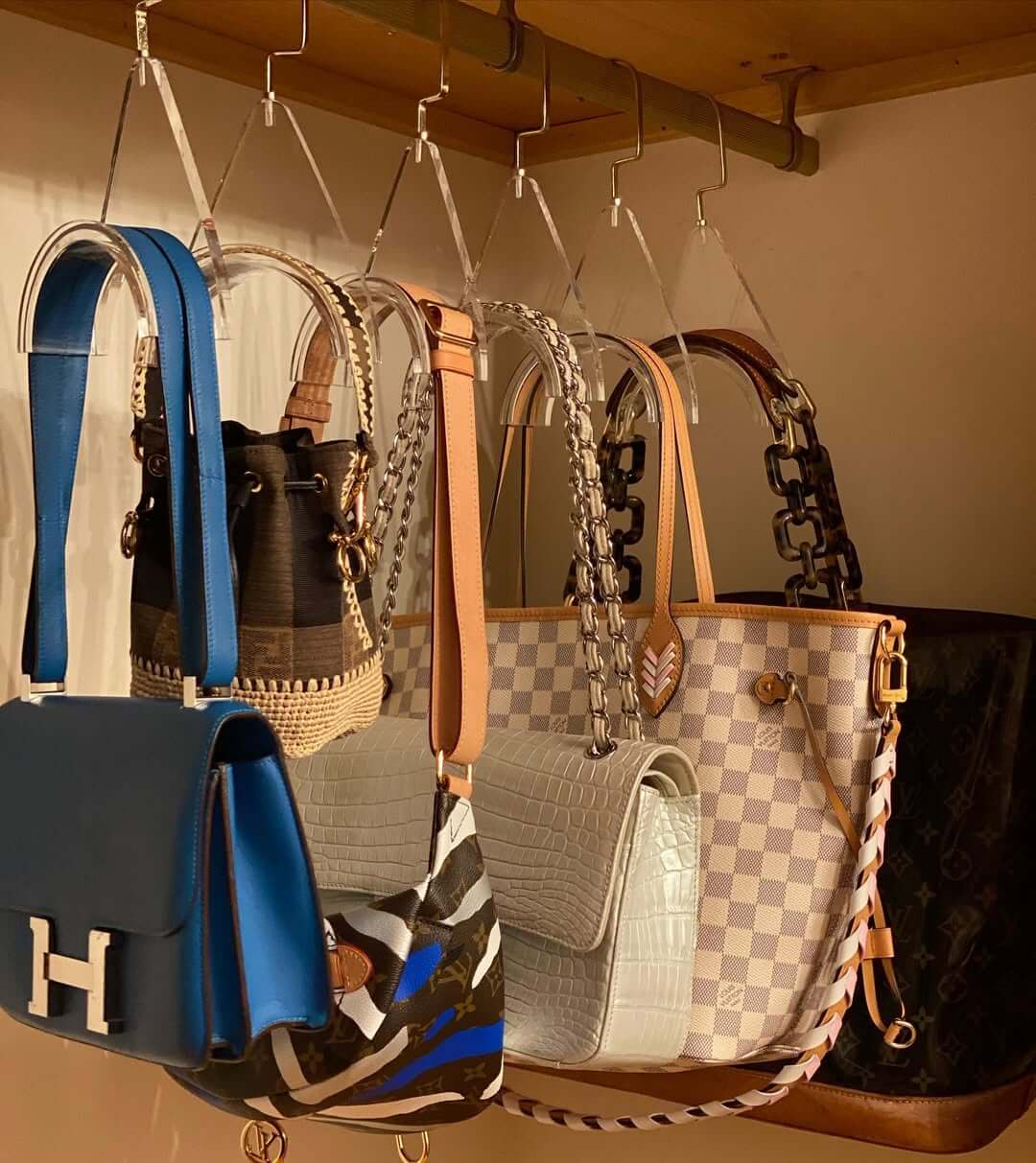 Clear Acrylic Hangers Keep Straps From Tangling