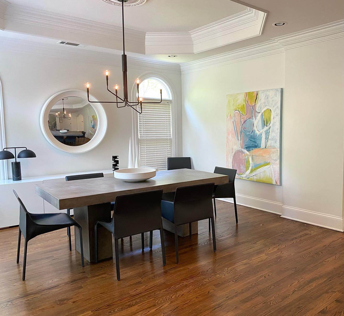Oversized Abstract Art Adds a Bold Pop of Color