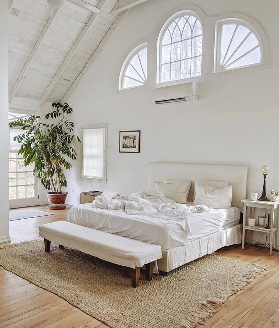 Highlight Arched Window Panes for Grandeur