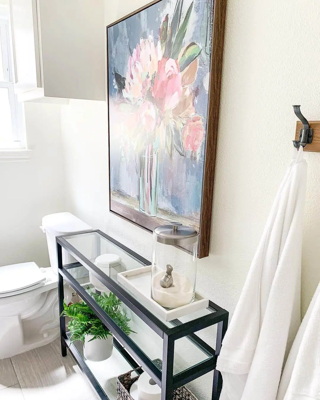 Oversized Floral Canvas Adds a Soft Focal Point