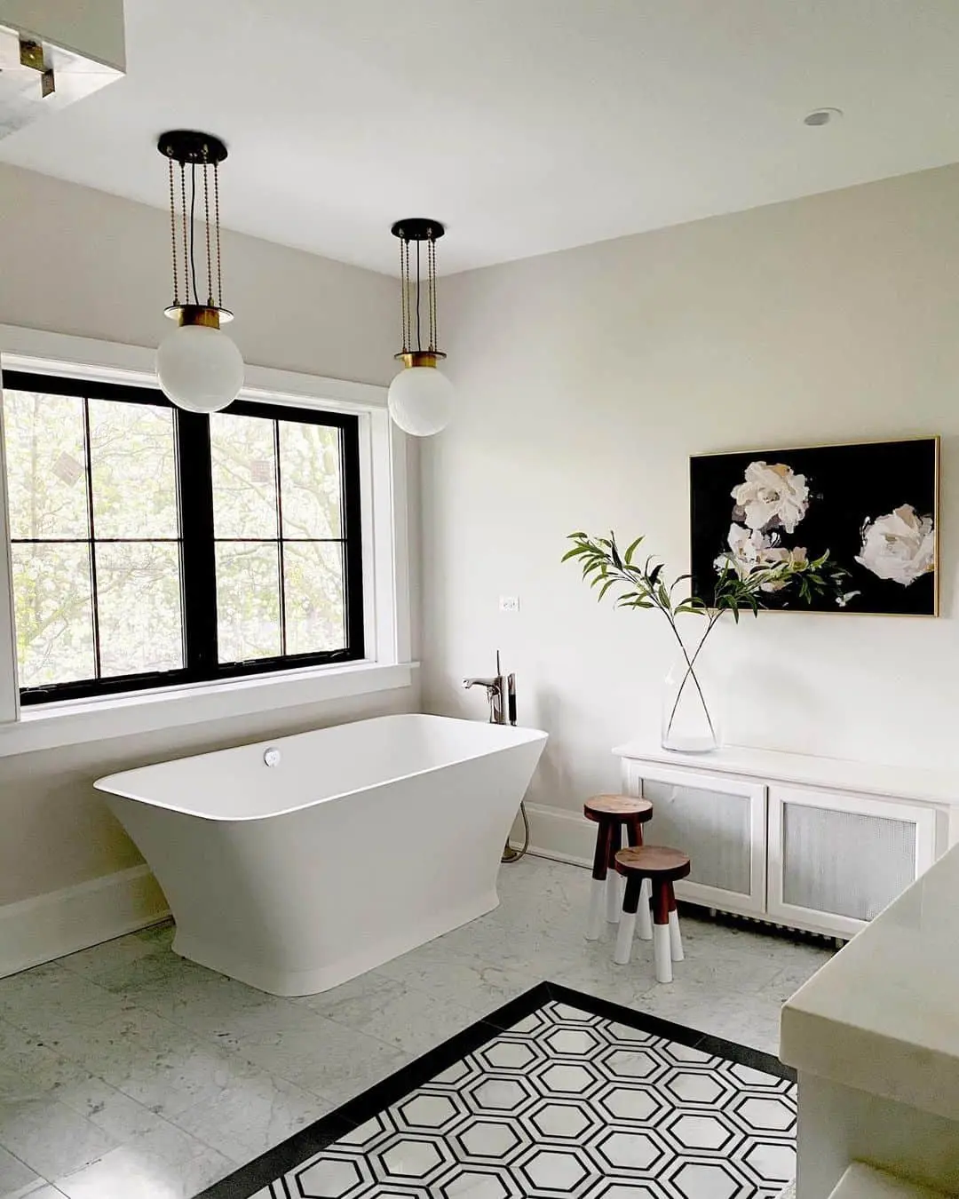 Bold Floral Art Adds a Dramatic Focal Point