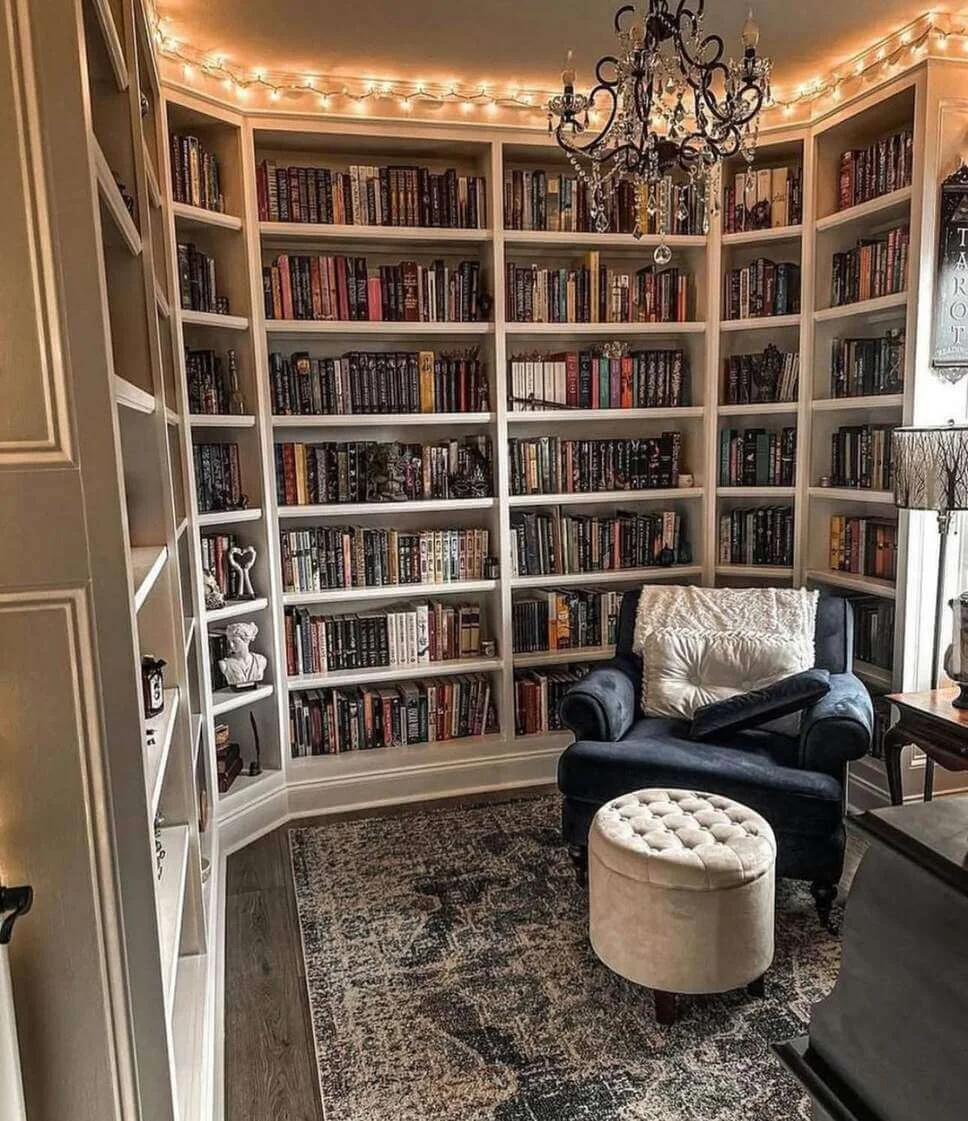 Corner Built-Ins Create a Cozy Reading Alcove