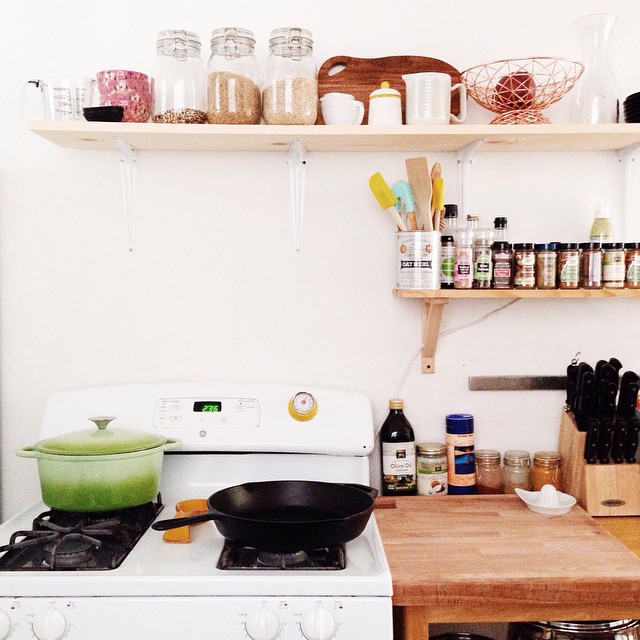 Spice Racks That Keep Jars Visible and Accessible