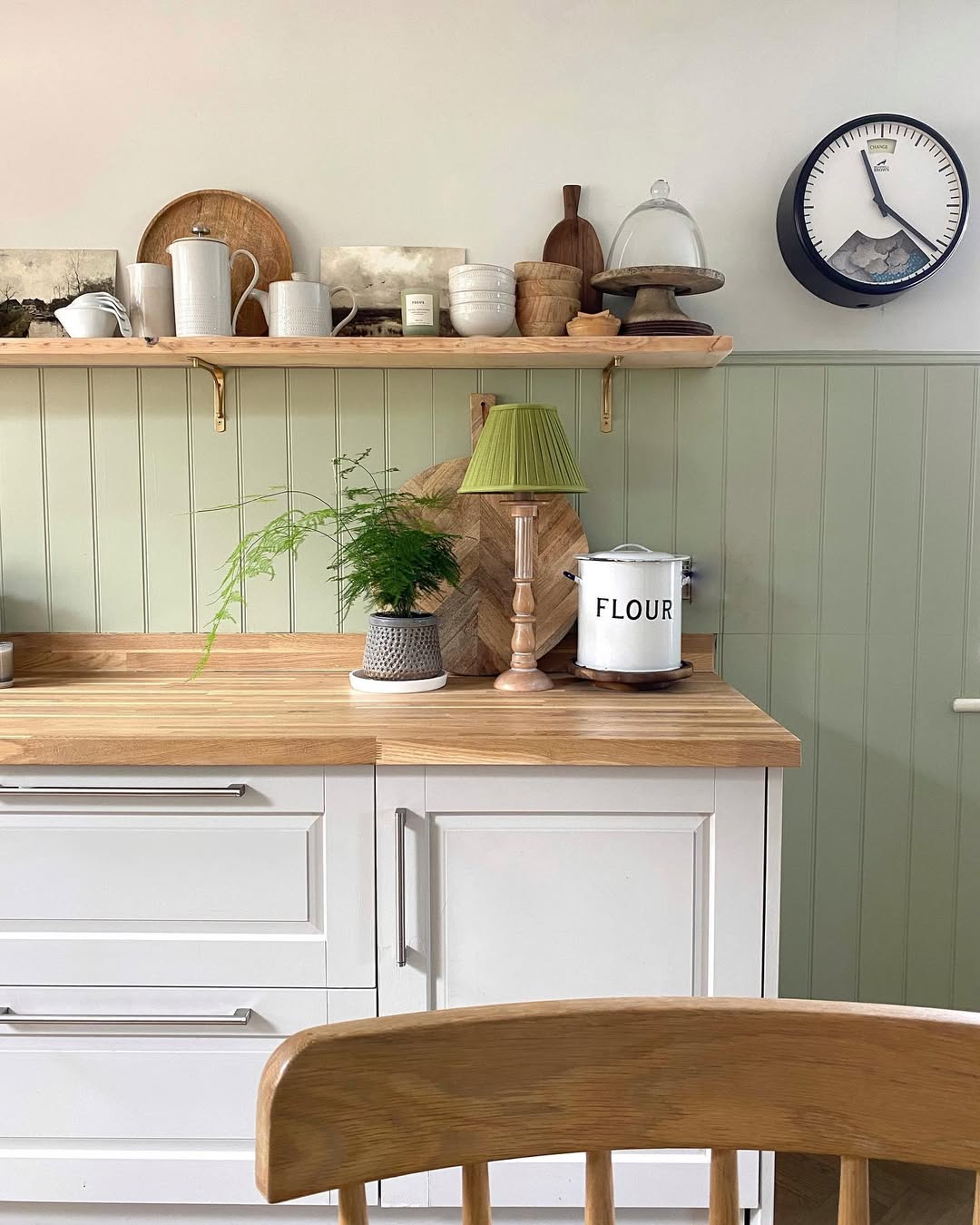 Green Pleated Lamp Adds A Pop of Color to Countertop