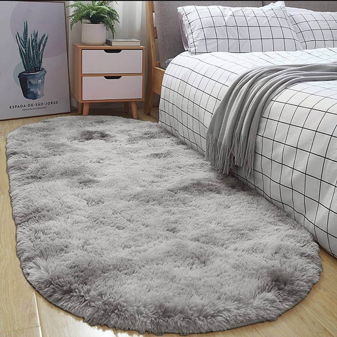 Plush Grey Rugs That Add Cozy Texture to Bedrooms