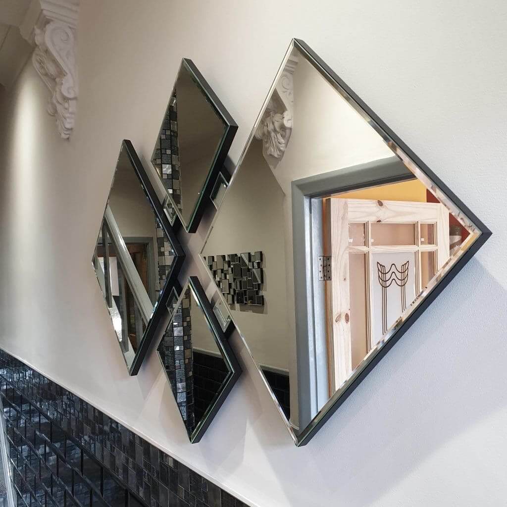 Design a Layered Art Installation with Diamond Mirrors