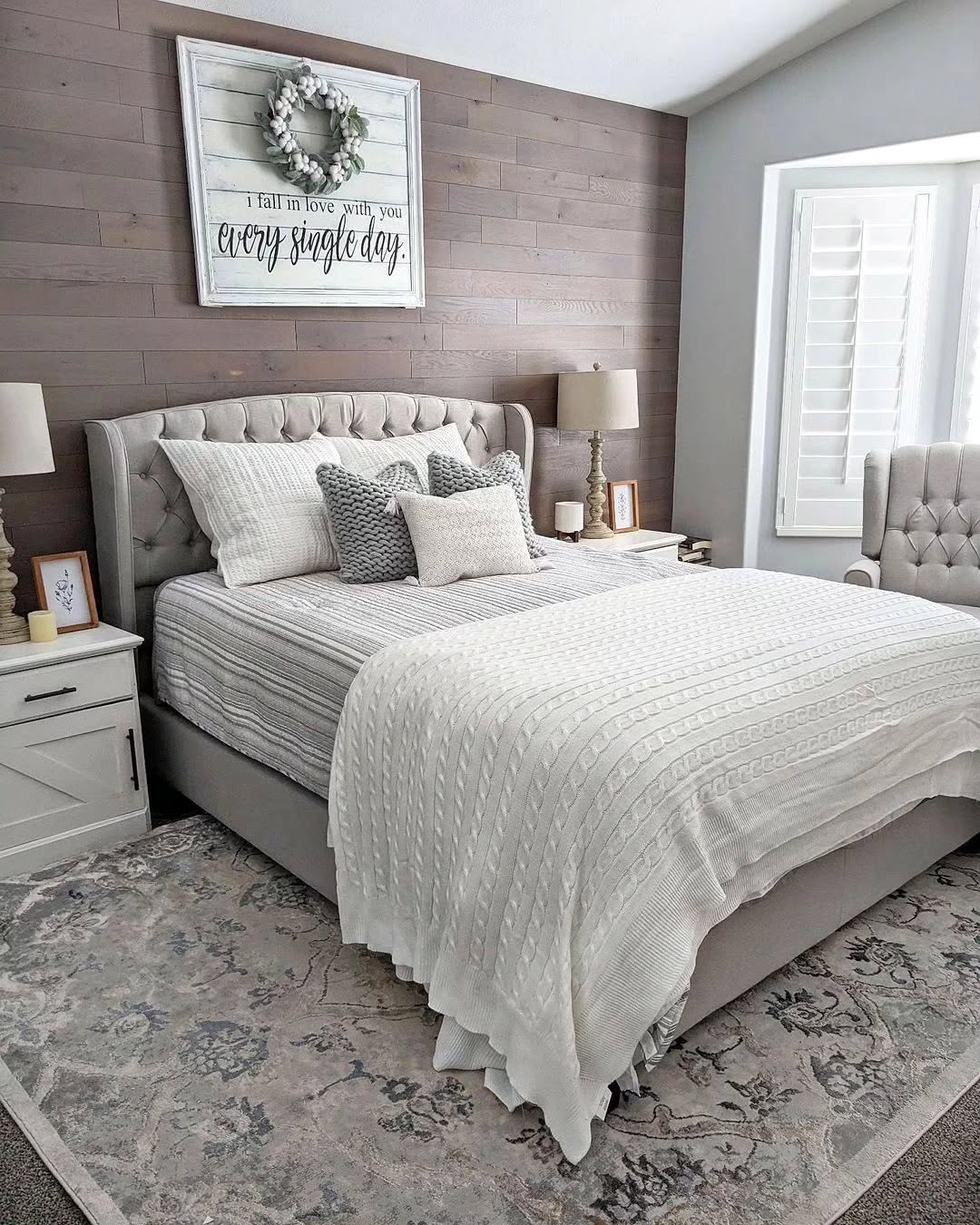 Personalize a Wood Plank Wall with Art and a Wreath