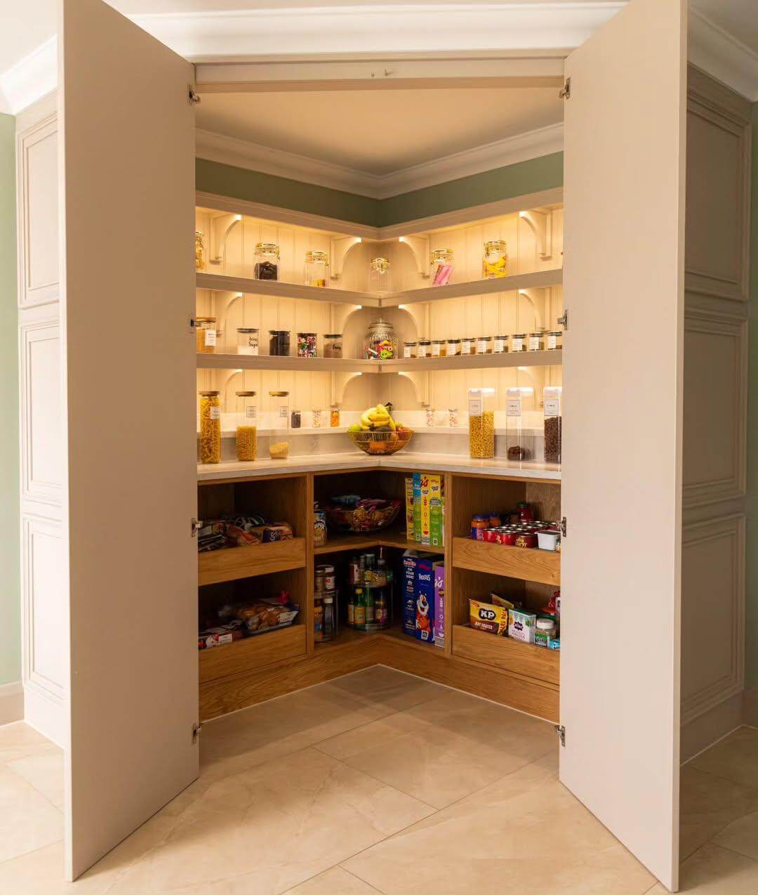 Highlight Shelves and Contents with Integrated Lighting