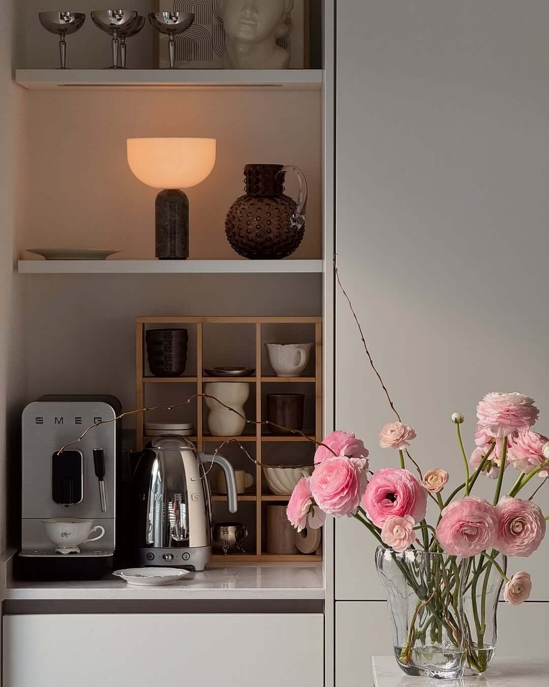 Wooden Grid Organizer for Displaying Mugs and Bowls