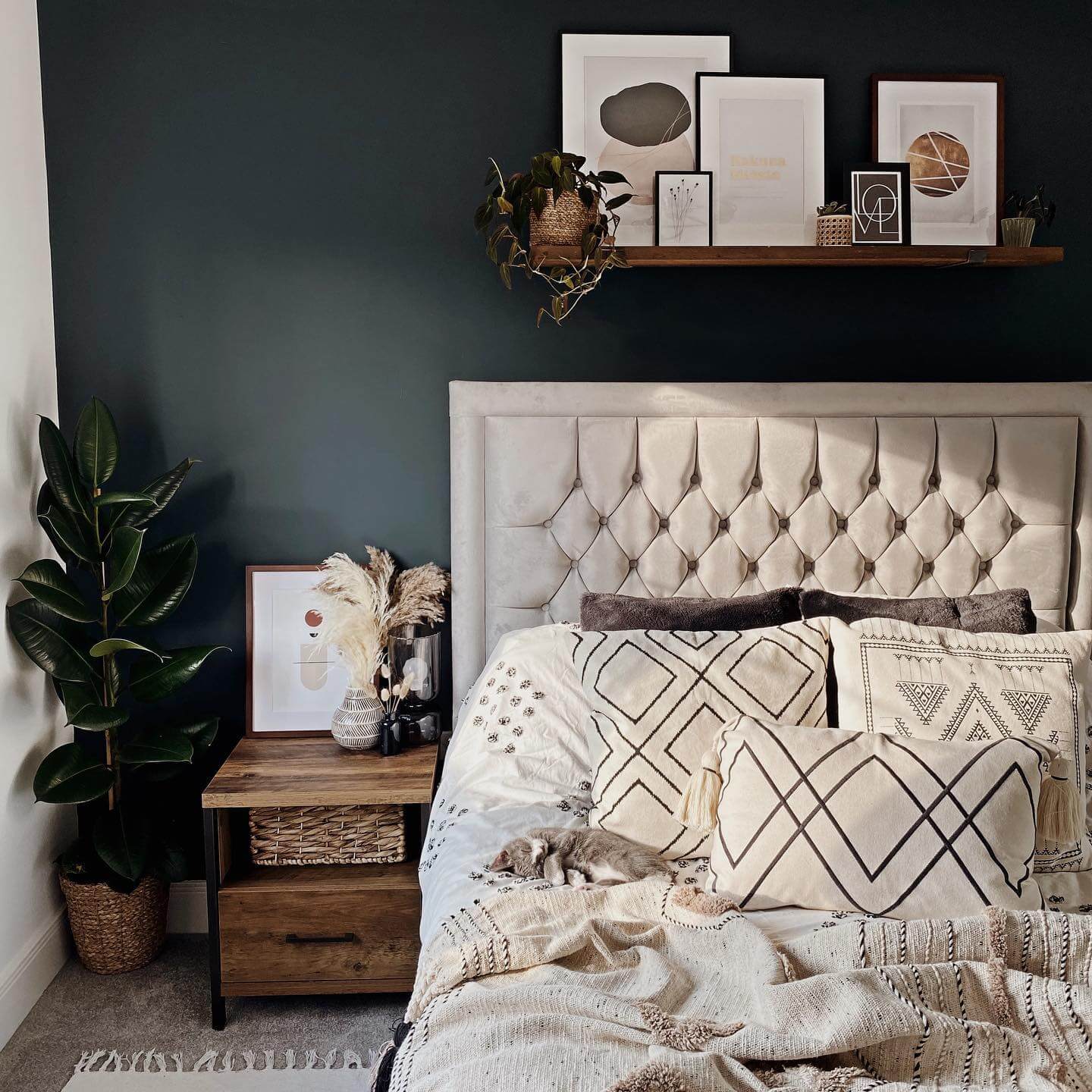 Mix Art Styles and Textures on a Simple Wooden Shelf