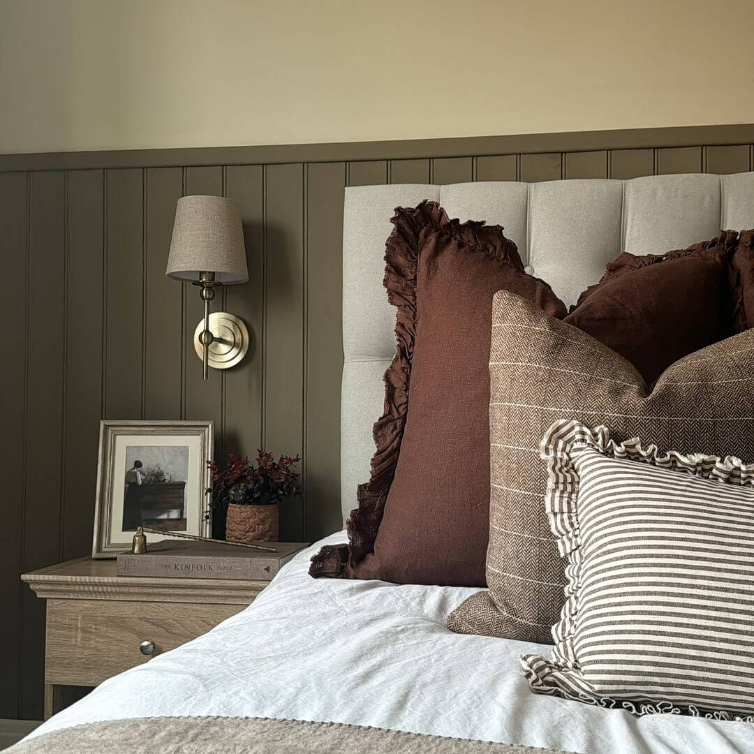 Layer Textures for a Sumptuous Bed