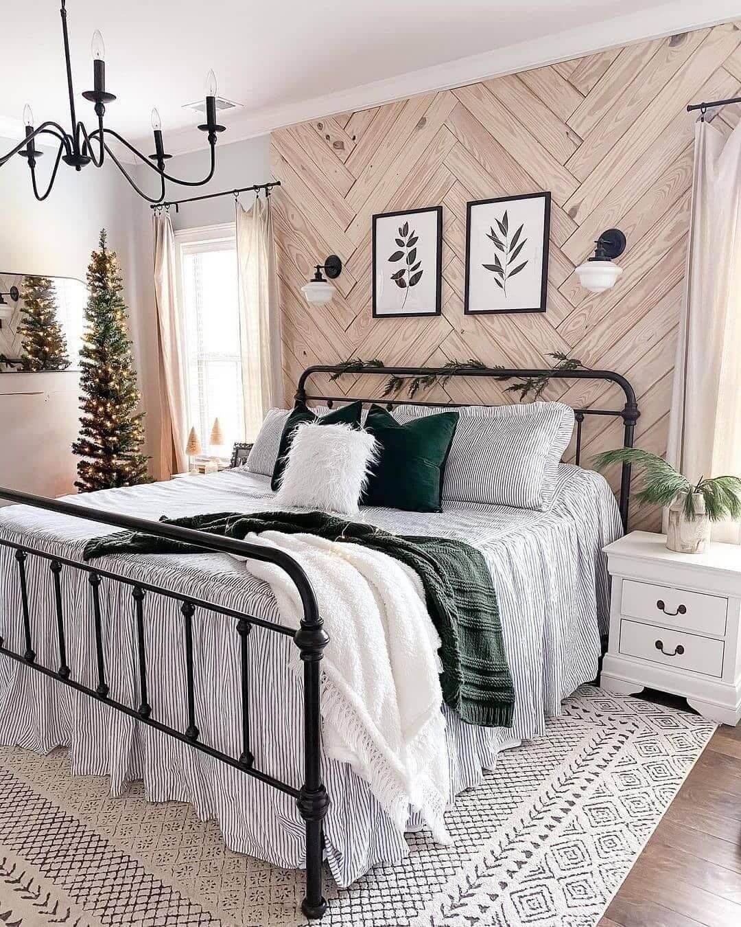 Organic Warmth From a Chevron Wood Plank Wall