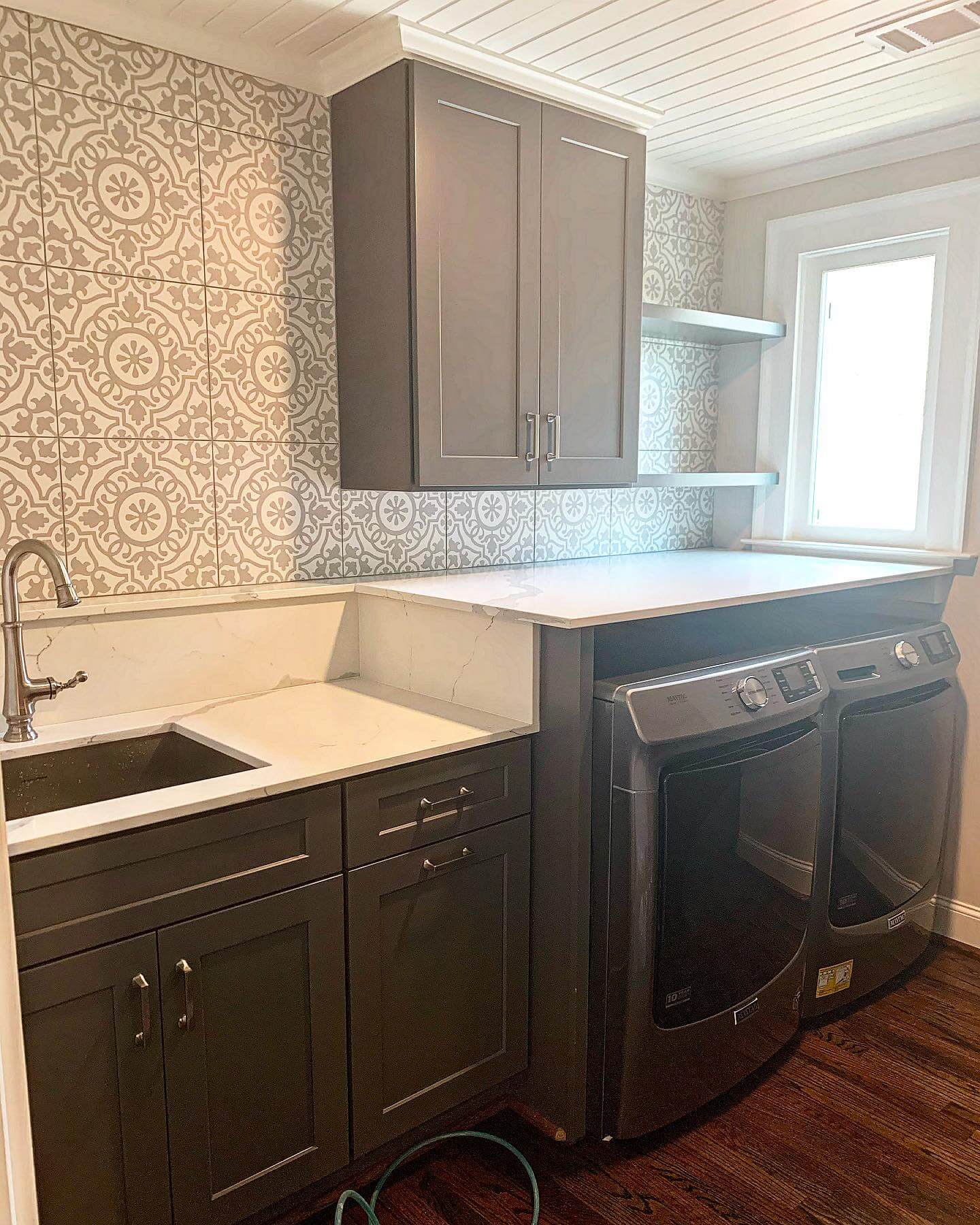 Geometric Tile Backsplash for Decorative Detail