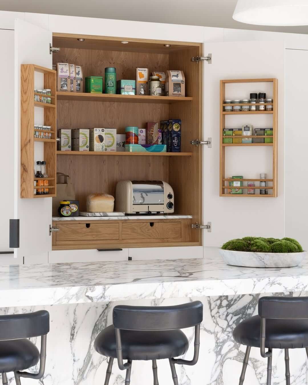Pull-Out Spice Rack Adds Vertical Storage to Pantry Doors