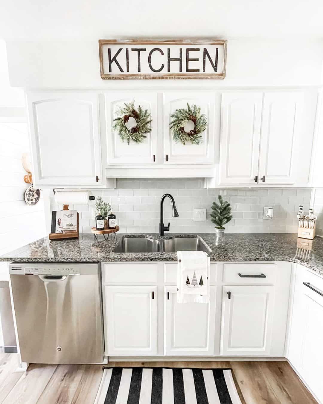Pinecone Wreaths Add Seasonal Charm to Cabinets