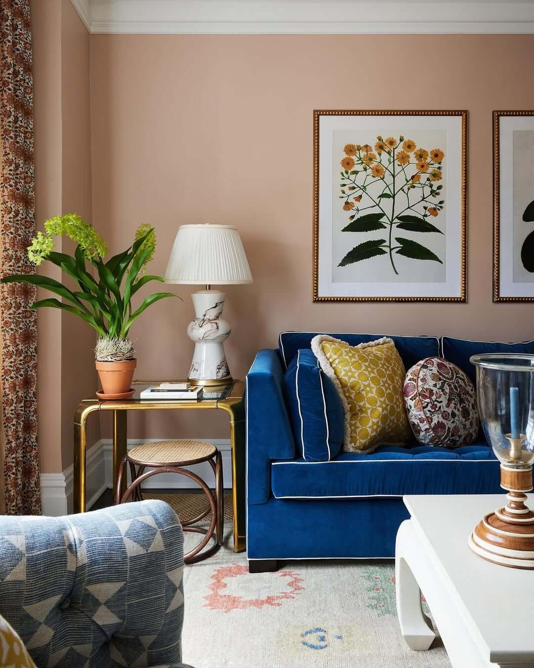 Marble-Glazed Ceramic Lamp Base Adds Artistic Flair