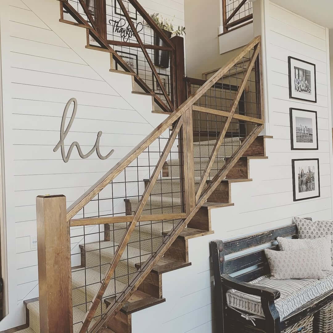 Wooden Stair Railing With Wire Mesh Infill