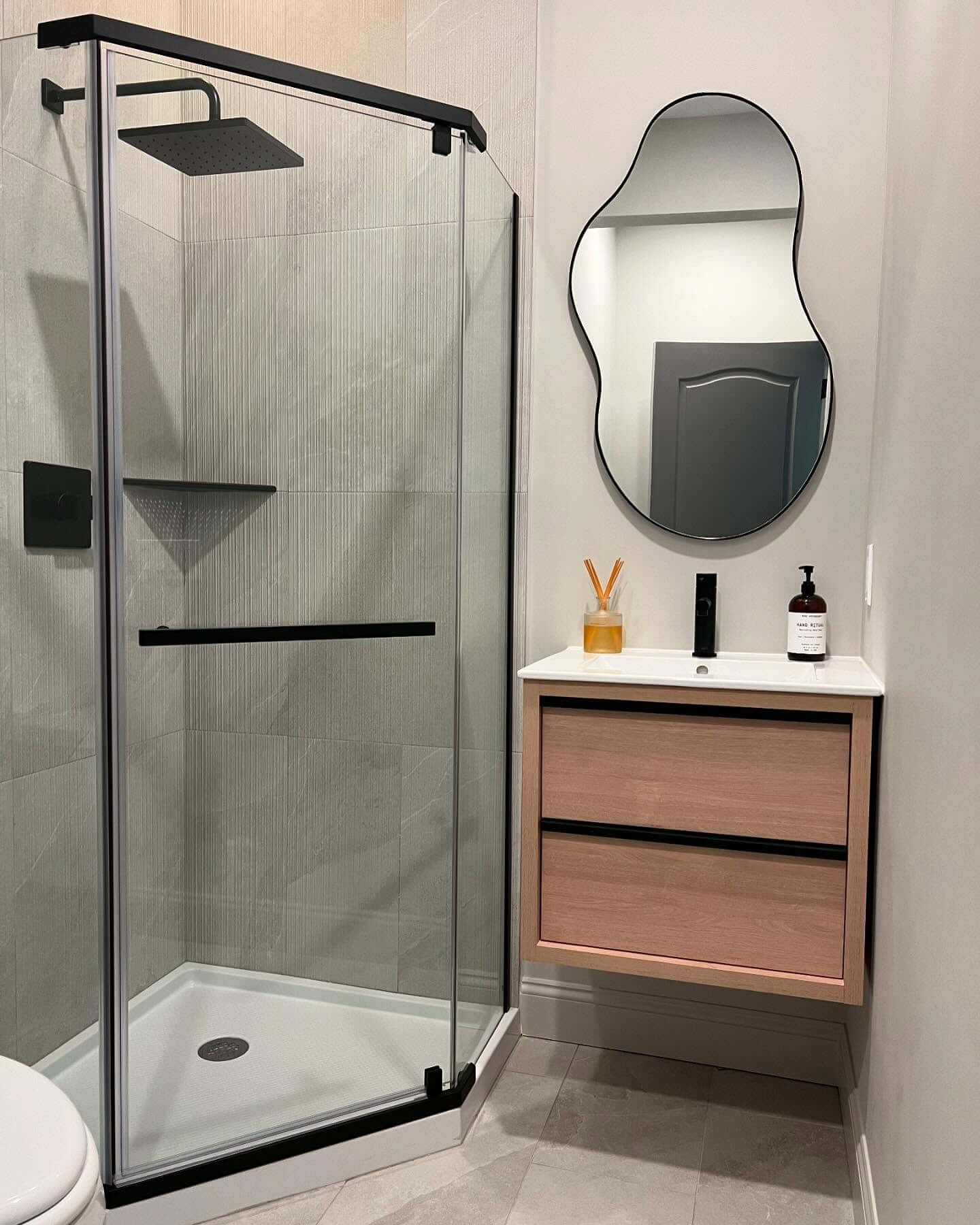 Asymmetrical Mirror Adds an Unexpected, Playful Touch
