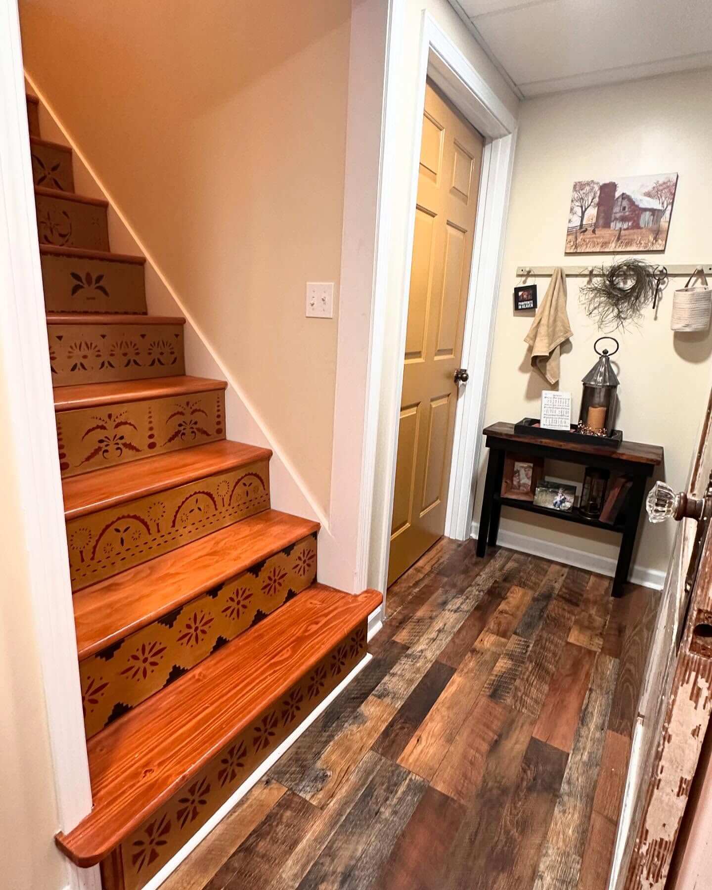 Folk Art Stencils Add Whimsy to Stair Risers